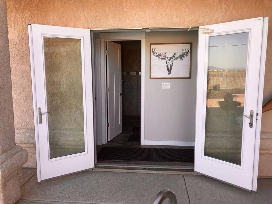 Private View On The Lake Side Of 95! Sleeps 16 Lake Havasu City Exterior photo